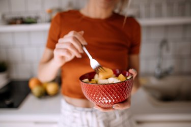 Eating a balanced diet of fresh and healthy food prevents overnutrition, undernutrition and malnutrition
